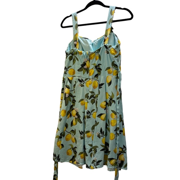 Beautiful Vintage Lemon Dress - Picture 2 of 2